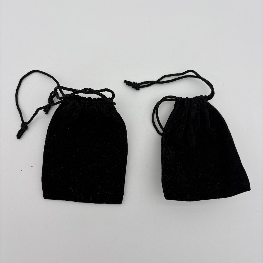 Asylum Bar + Arcade Black Velvet Drawstring Pouches Lot 2 Token Dice Small Bags - Picture 2 of 2